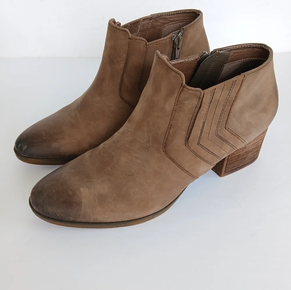 Abeo Felicity Leather Ankle Boots Taupe 7.5